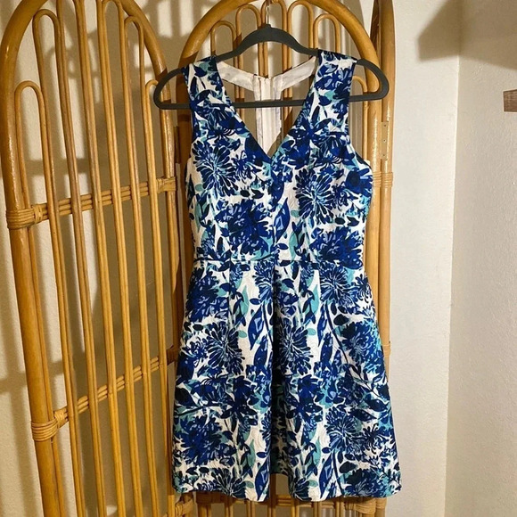 H & M Blue Floral Fit and Flare Dress 8 - Picture 1 of 4